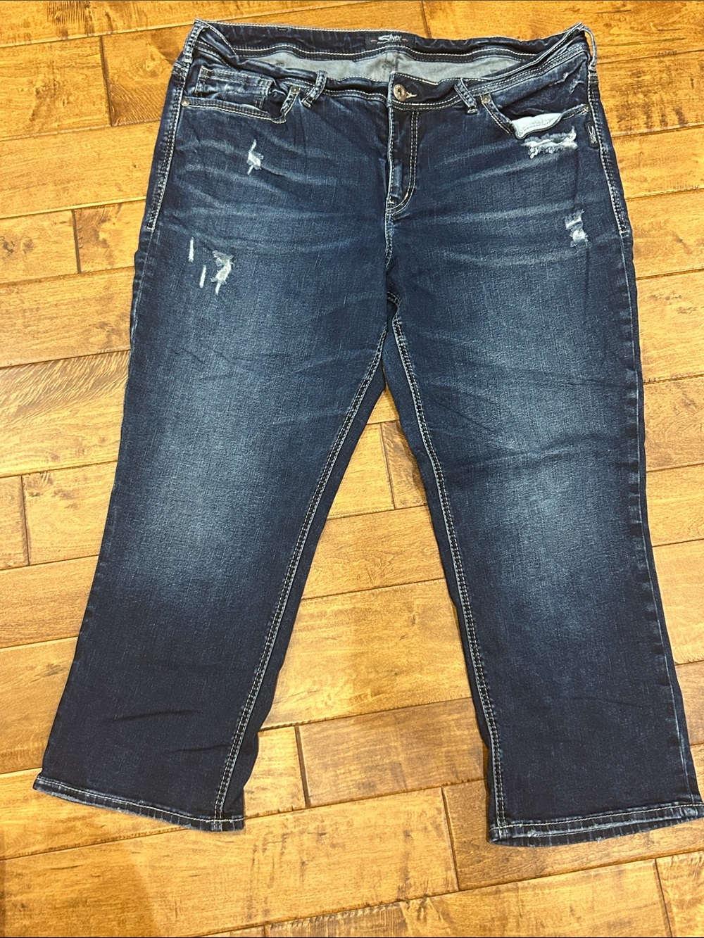 Silver Jeans Women's Dark Blue Distressed Cropped Jeans